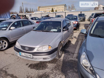 Сірий Тойота Авенсіс, об'ємом двигуна 1.99 л та пробігом 400 тис. км за 3800 $, фото 1 на Automoto.ua