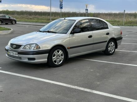 Тойота Авенсис 2002 в Виннице на Automoto.ua Серый Тойота Авенсис, объемом двигателя 1.8 л и пробегом 237 тыс. км за 4600 $, фото 1 на Automoto.ua