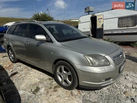 Сірий Тойота Авенсіс, об'ємом двигуна 2 л та пробігом 200 тис. км за 5000 $, фото 1 на Automoto.ua