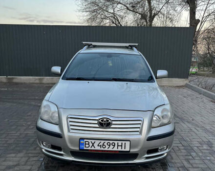 Сірий Тойота Авенсіс, об'ємом двигуна 2 л та пробігом 323 тис. км за 4600 $, фото 1 на Automoto.ua
