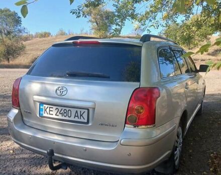Серый Тойота Авенсис, объемом двигателя 1.79 л и пробегом 300 тыс. км за 5200 $, фото 1 на Automoto.ua