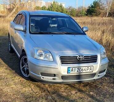 Серый Тойота Авенсис, объемом двигателя 1.6 л и пробегом 223 тыс. км за 5099 $, фото 1 на Automoto.ua