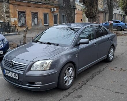 Серый Тойота Авенсис, объемом двигателя 2 л и пробегом 286 тыс. км за 4900 $, фото 1 на Automoto.ua