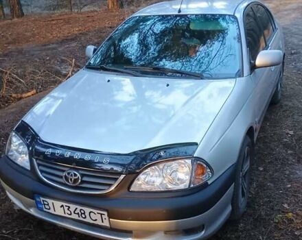 Серый Тойота Авенсис, объемом двигателя 2 л и пробегом 190 тыс. км за 4200 $, фото 1 на Automoto.ua