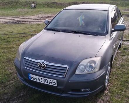 Серый Тойота Авенсис, объемом двигателя 2 л и пробегом 420 тыс. км за 5300 $, фото 1 на Automoto.ua