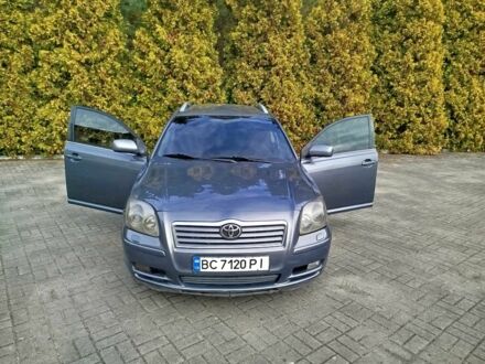 Тойота Авенсис 2003 в Яворове на Automoto.ua Серый Тойота Авенсис, объемом двигателя 2 л и пробегом 335 тыс. км за 4000 $, фото 1 на Automoto.ua