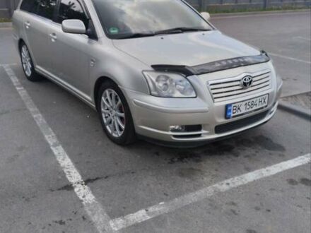 Тойота Авенсіс 2003 у Рівному на Automoto.ua Сірий Тойота Авенсіс, об'ємом двигуна 2 л та пробігом 355 тис. км за 5449 $, фото 1 на Automoto.ua