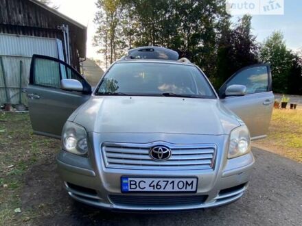Тойота Авенсіс 2003 у Червонограде на Automoto.ua Сірий Тойота Авенсіс, об'ємом двигуна 2 л та пробігом 400 тис. км за 4350 $, фото 1 на Automoto.ua