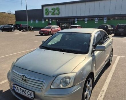 Серый Тойота Авенсис, объемом двигателя 1.76 л и пробегом 231 тыс. км за 5400 $, фото 1 на Automoto.ua