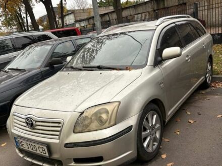 Серый Тойота Авенсис, объемом двигателя 2 л и пробегом 200 тыс. км за 1950 $, фото 1 на Automoto.ua