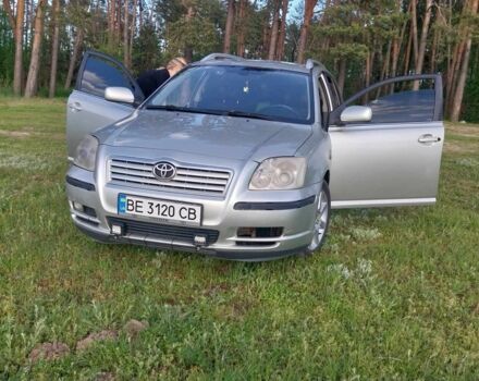 Сірий Тойота Авенсіс, об'ємом двигуна 2 л та пробігом 430 тис. км за 3300 $, фото 1 на Automoto.ua