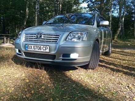 Тойота Авенсис 2004 в Шепетовке на Automoto.ua Серый Тойота Авенсис, объемом двигателя 1.8 л и пробегом 235 тыс. км за 6500 $, фото 1 на Automoto.ua