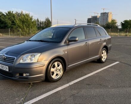 Серый Тойота Авенсис, объемом двигателя 1.8 л и пробегом 294 тыс. км за 5400 $, фото 1 на Automoto.ua