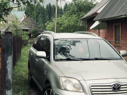 Серый Тойота Авенсис, объемом двигателя 2.01 л и пробегом 497 тыс. км за 6000 $, фото 1 на Automoto.ua