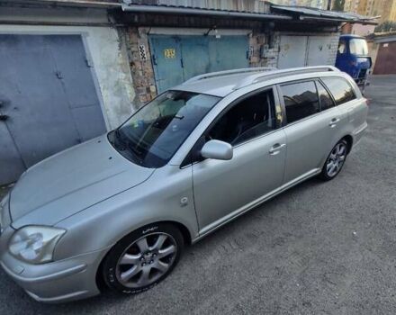 Сірий Тойота Авенсіс, об'ємом двигуна 2 л та пробігом 341 тис. км за 5800 $, фото 1 на Automoto.ua