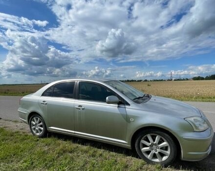 Серый Тойота Авенсис, объемом двигателя 1.79 л и пробегом 400 тыс. км за 3850 $, фото 1 на Automoto.ua