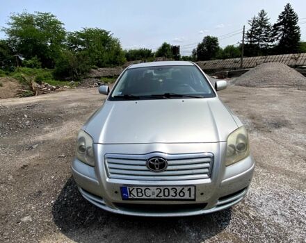 Серый Тойота Авенсис, объемом двигателя 2.2 л и пробегом 313 тыс. км за 2800 $, фото 1 на Automoto.ua