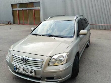 Серый Тойота Авенсис, объемом двигателя 2.2 л и пробегом 262 тыс. км за 6500 $, фото 1 на Automoto.ua