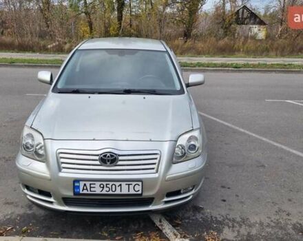 Серый Тойота Авенсис, объемом двигателя 1.8 л и пробегом 270 тыс. км за 5900 $, фото 1 на Automoto.ua