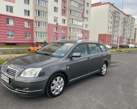 Серый Тойота Авенсис, объемом двигателя 1.8 л и пробегом 204 тыс. км за 6700 $, фото 1 на Automoto.ua