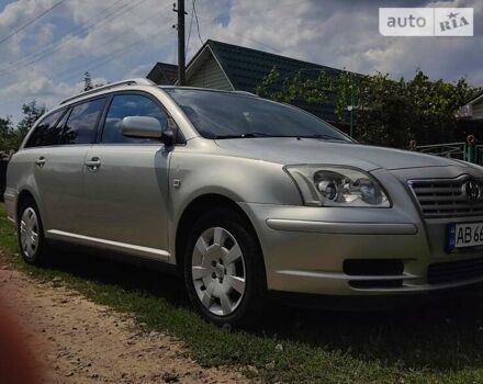 Серый Тойота Авенсис, объемом двигателя 2 л и пробегом 308 тыс. км за 6500 $, фото 1 на Automoto.ua