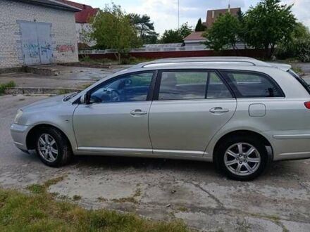 Тойота Авенсіс 2005 у Вараш (Кузнецовськ) на Automoto.ua Сірий Тойота Авенсіс, об'ємом двигуна 1.8 л та пробігом 270 тис. км за 5800 $, фото 1 на Automoto.ua