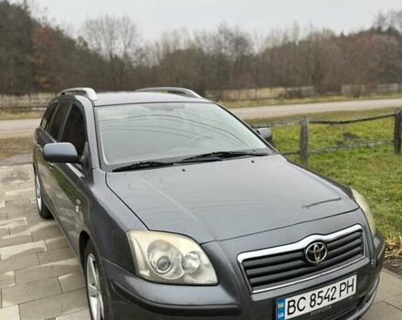 Серый Тойота Авенсис, объемом двигателя 2.23 л и пробегом 240 тыс. км за 4800 $, фото 1 на Automoto.ua