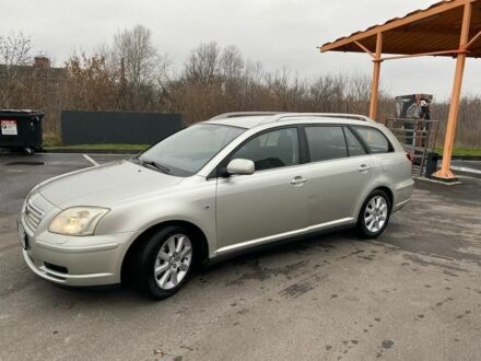 Тойота Авенсис 2005 в Харькове на Automoto.ua Серый Тойота Авенсис, объемом двигателя 1.8 л и пробегом 220 тыс. км за 5500 $, фото 1 на Automoto.ua