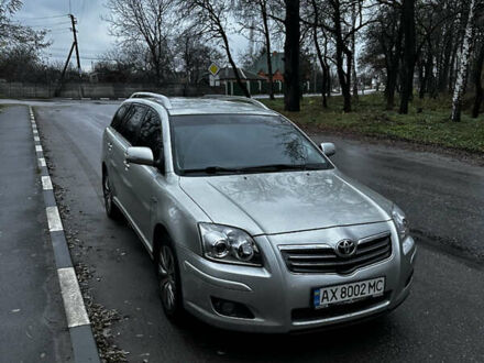 Серый Тойота Авенсис, объемом двигателя 2.2 л и пробегом 293 тыс. км за 5400 $, фото 1 на Automoto.ua