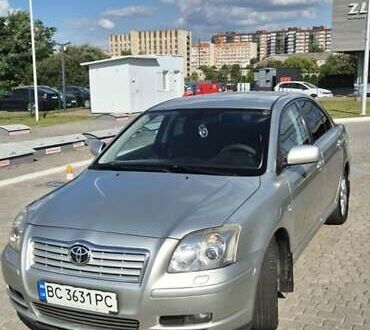 Серый Тойота Авенсис, объемом двигателя 1.79 л и пробегом 328 тыс. км за 4700 $, фото 1 на Automoto.ua