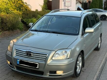 Сірий Тойота Авенсіс, об'ємом двигуна 2 л та пробігом 248 тис. км за 6350 $, фото 1 на Automoto.ua
