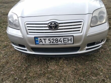Сірий Тойота Авенсіс, об'ємом двигуна 2.2 л та пробігом 302 тис. км за 4850 $, фото 1 на Automoto.ua