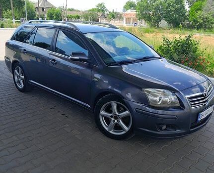 Серый Тойота Авенсис, объемом двигателя 2.2 л и пробегом 254 тыс. км за 6200 $, фото 1 на Automoto.ua