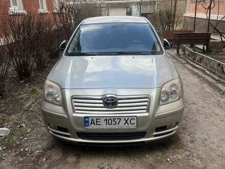 Тойота Авенсис 2006 в Днепре (Днепропетровске) на Automoto.ua Серый Тойота Авенсис, объемом двигателя 2.4 л и пробегом 224 тыс. км за 5500 $, фото 1 на Automoto.ua