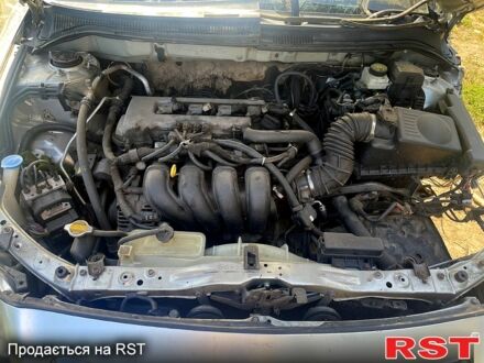 Серый Тойота Авенсис, объемом двигателя 1.8 л и пробегом 320 тыс. км за 2500 $, фото 1 на Automoto.ua