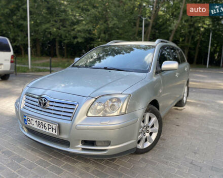 Серый Тойота Авенсис, объемом двигателя 2 л и пробегом 300 тыс. км за 4800 $, фото 1 на Automoto.ua