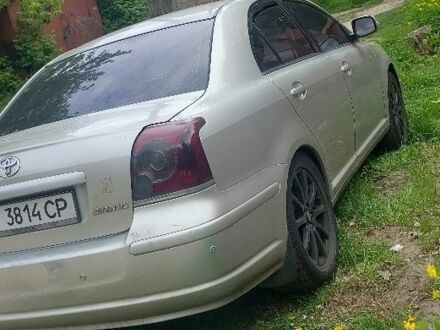 Сірий Тойота Авенсіс, об'ємом двигуна 1.8 л та пробігом 472 тис. км за 4150 $, фото 1 на Automoto.ua