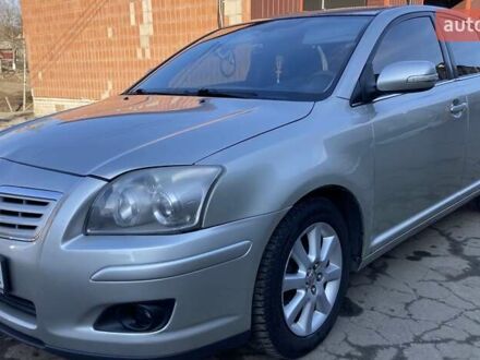 Серый Тойота Авенсис, объемом двигателя 2 л и пробегом 380 тыс. км за 5700 $, фото 1 на Automoto.ua