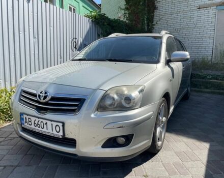Серый Тойота Авенсис, объемом двигателя 2.2 л и пробегом 278 тыс. км за 4000 $, фото 1 на Automoto.ua
