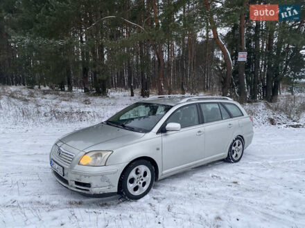 Сірий Тойота Авенсіс, об'ємом двигуна 2 л та пробігом 350 тис. км за 2099 $, фото 1 на Automoto.ua