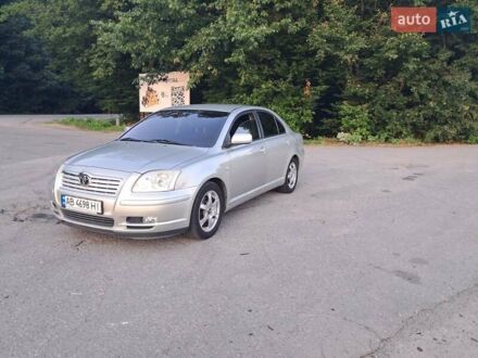 Серый Тойота Авенсис, объемом двигателя 1.79 л и пробегом 216 тыс. км за 6600 $, фото 1 на Automoto.ua