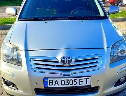 Тойота Авенсис 2006 в Кропивницком (Кировограде) на Automoto.ua Серый Тойота Авенсис, объемом двигателя 1.8 л и пробегом 206 тыс. км за 5800 $, фото 1 на Automoto.ua