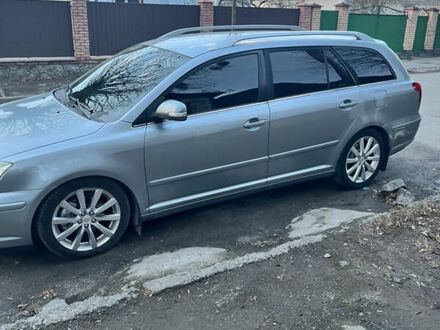 Тойота Авенсіс 2007 у Вінниці на Automoto.ua Сірий Тойота Авенсіс, об'ємом двигуна 2 л та пробігом 248 тис. км за 8200 $, фото 1 на Automoto.ua