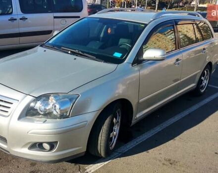 Серый Тойота Авенсис, объемом двигателя 2 л и пробегом 289 тыс. км за 5500 $, фото 1 на Automoto.ua