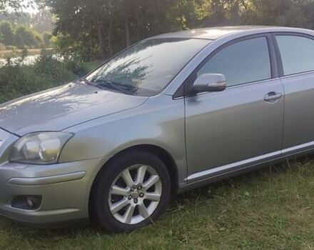 Серый Тойота Авенсис, объемом двигателя 1.8 л и пробегом 279 тыс. км за 6200 $, фото 1 на Automoto.ua