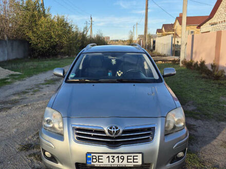 Тойота Авенсис 2007 в Николаеве на Automoto.ua Серый Тойота Авенсис, объемом двигателя 2.23 л и пробегом 280 тыс. км за 5500 $, фото 1 на Automoto.ua