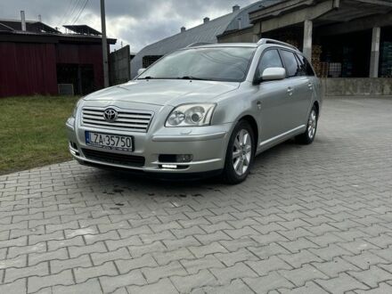 Серый Тойота Авенсис, объемом двигателя 2.2 л и пробегом 350 тыс. км за 2400 $, фото 1 на Automoto.ua