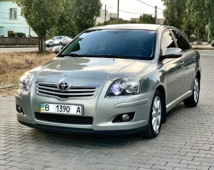 Серый Тойота Авенсис, объемом двигателя 1.8 л и пробегом 168 тыс. км за 5700 $, фото 1 на Automoto.ua