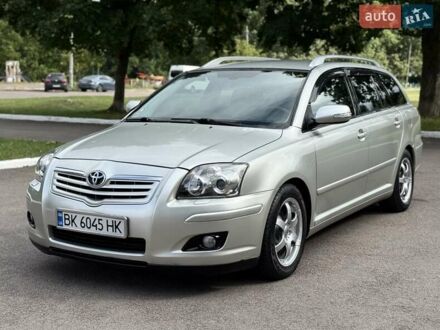 Тойота Авенсис 2007 в Ровно на Automoto.ua Серый Тойота Авенсис, объемом двигателя 2 л и пробегом 289 тыс. км за 5200 $, фото 1 на Automoto.ua