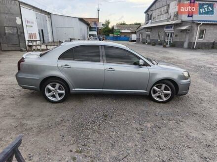 Серый Тойота Авенсис, объемом двигателя 2.2 л и пробегом 306 тыс. км за 6300 $, фото 1 на Automoto.ua